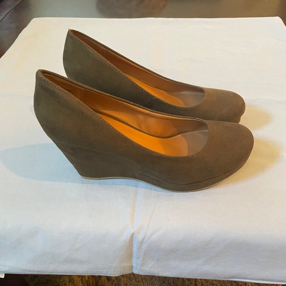 Nine West Wedge High Heel Square Heel Dress Shoes Olive Green Brown - Picture 3 of 3